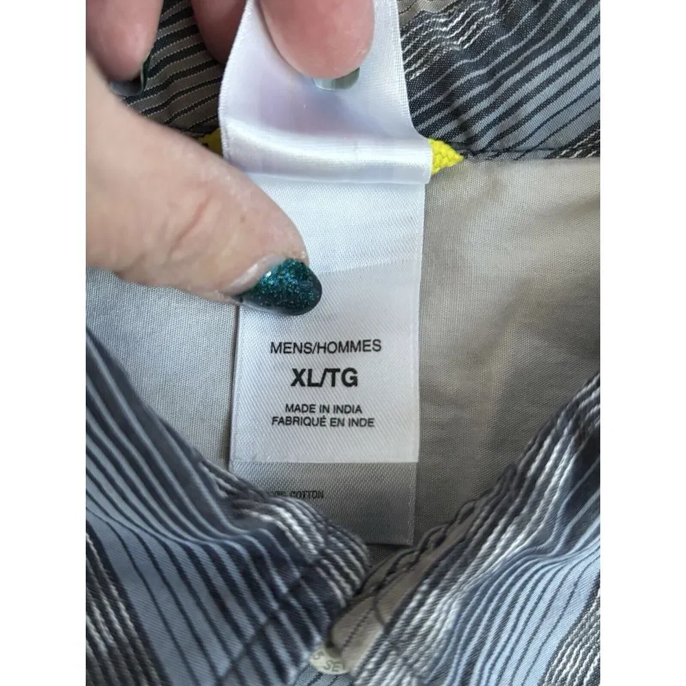 The North Face Men's XL Blue Tan Striped Active‎ Outdoors Long Sleeve Button Up